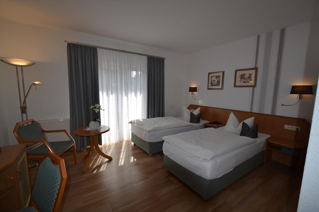 Hotel&Restaurant Zur Linde Freital Exterior foto